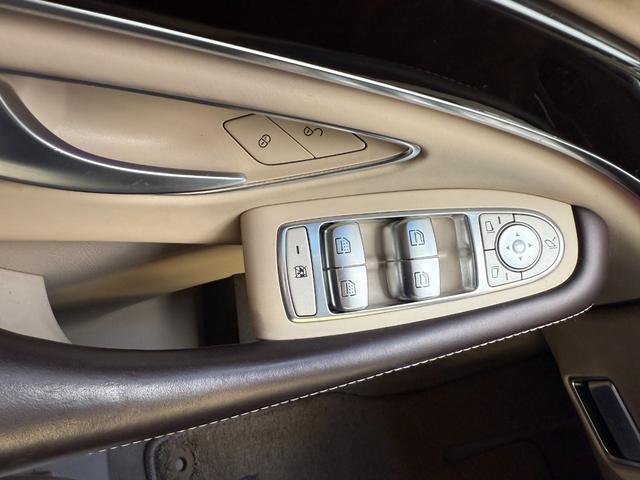 Sクラス S560 4マチック S560 4マチック(5名) デザインパッケージ・ベージュ マルチスポーク20インチアルミホイール リモートパーキングパッケージ パノラミックスライディングサンルーフ リアエンターテイメントシステム(34枚目)