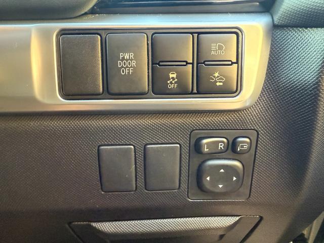 エスティマ アエラス 純正SDナビゲーション バックモニター 両側電動スライドドア 18インチアルミホイール クルーズコントロール(30枚目)