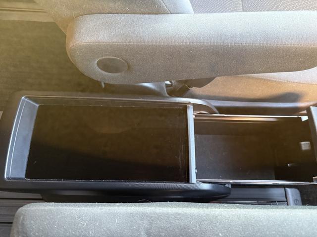 エスティマ アエラス 純正SDナビゲーション バックモニター 両側電動スライドドア 18インチアルミホイール クルーズコントロール(35枚目)