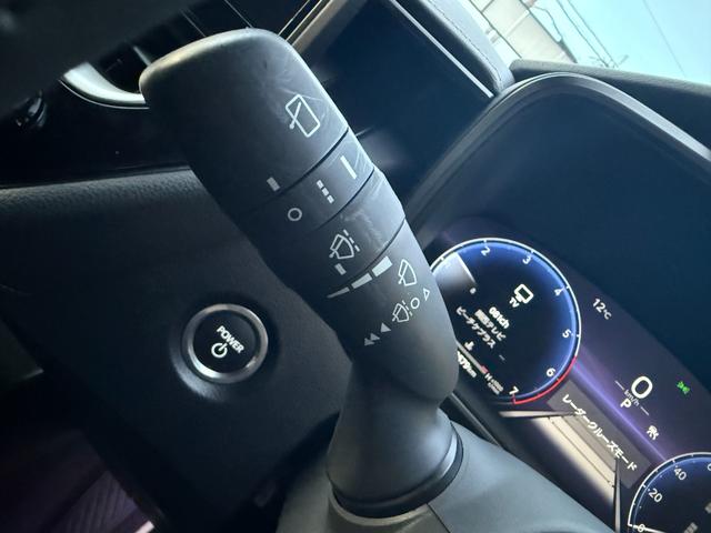 カローラツーリング ハイブリッド ダブルバイビー モデリスタフルエアロ ALPINEデジタルインナーミラー 外品18インチAW 10.5インチディスプレイオーディオ BSM バックモニターETC シートカバー ローダウン(28枚目)