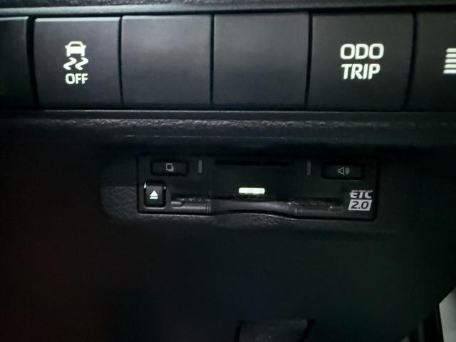 カローラツーリング ハイブリッド ダブルバイビー モデリスタフルエアロ ALPINEデジタルインナーミラー 外品18インチAW 10.5インチディスプレイオーディオ BSM バックモニターETC シートカバー ローダウン(33枚目)