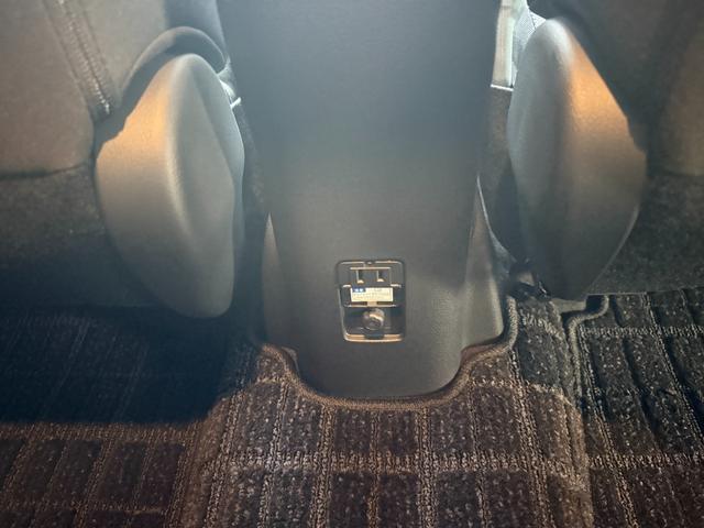 アクア Z 10.5インチディスプレイオーディオ パノラミックビューモニター 純正15インチAW BSM ETC フルセグTV クルーズコントロール(45枚目)