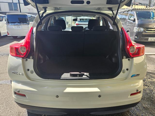 ジューク １５ＲＸ　タイプＶ　純正１７インチアルミホイール　新品タイヤ４本　新品ナビゲーション　バックモニター　ＥＴＣ　コーナーセンサー（31枚目）