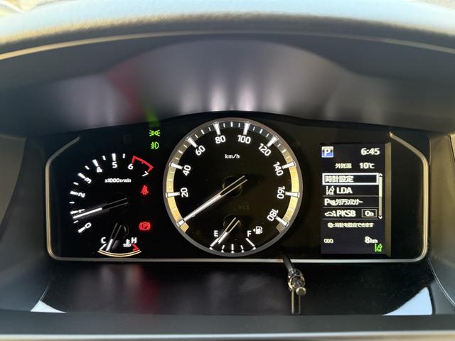 ハイエースバン スーパーGL ダークプライムII 両側電動スライドドア パノラミックビューモニター デジタルインナーミラー 20周年記念フロントスカッフプレート(21枚目)