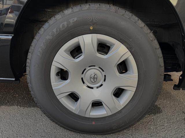 ハイエースバン スーパーGL ダークプライムII 両側電動スライドドア パノラミックビューモニター デジタルインナーミラー 20周年記念フロントスカッフプレート(51枚目)