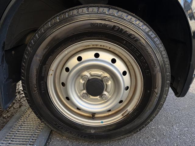 ミニキャブバン Ｇ　カロッツェリアＣＤチューナー　ワイヤレスキー　運転席助手席パワーウィンドウ（12枚目）