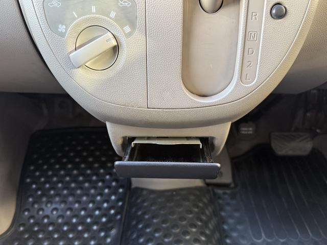 ミニキャブバン Ｇ　カロッツェリアＣＤチューナー　ワイヤレスキー　運転席助手席パワーウィンドウ（15枚目）