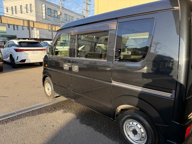 ミニキャブバン Ｇ　カロッツェリアＣＤチューナー　ワイヤレスキー　運転席助手席パワーウィンドウ（36枚目）
