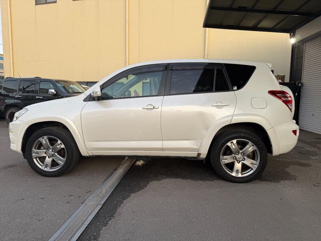 ＲＡＶ４ スポーツ　純正ＨＤＤナビ　ＣＤ　ＤＶＤ再生　ＴＶ　コーナーセンサー　純正１８インチＡＷ　ホーネットセキュリティー　Ｂｌｕｅｔｏｏｔｈ対応（12枚目）