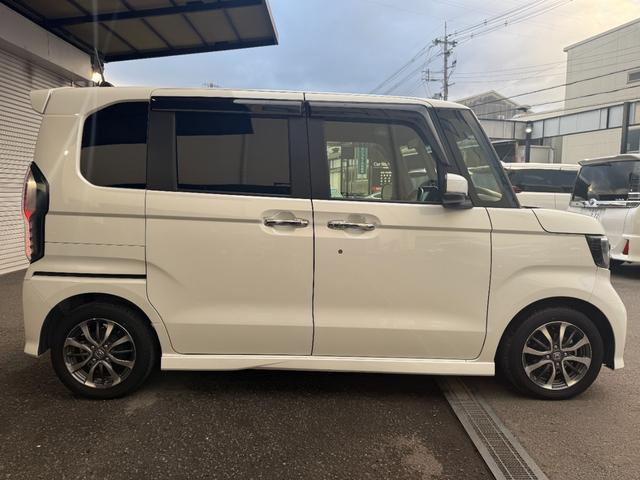 Ｎ－ＢＯＸカスタム Ｌ　両側パワースライドドア　９インチ外品ナビバックカメラ　ＥＴＣ　クルーズコントロール　ドライブレコーダー　純正１４インチナビ（8枚目）