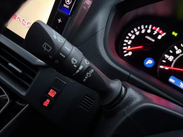 ヴォクシー ＺＳ　煌ＩＩ　両側パワースライドドア　ＡＬＰＩＮＥ　ＢＩＧＸナビ　ＣＤ　ＤＶＤ　Ｂｌｕｅｔｏｏｔｈ対応　ＥＴＣ　前後ドラレコ　後席モニター　バックカメラ　オートクルーズ２１２（26枚目）