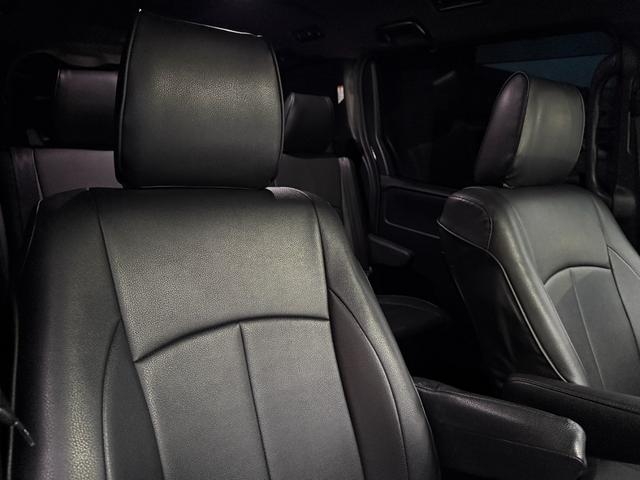 ヴォクシー ＺＳ　煌ＩＩ　両側パワースライドドア　ＡＬＰＩＮＥ　ＢＩＧＸナビ　ＣＤ　ＤＶＤ　Ｂｌｕｅｔｏｏｔｈ対応　ＥＴＣ　前後ドラレコ　後席モニター　バックカメラ　オートクルーズ２１２（39枚目）