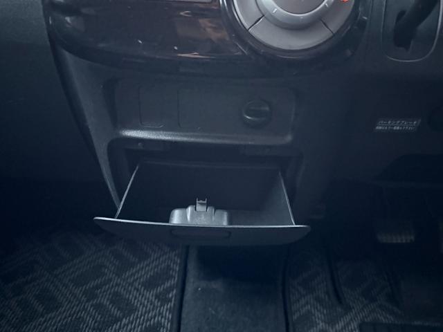 タント カスタムＸ　片側パワースライドドア　外品ストラーダＳＤナビ　ＣＤ　ＤＶＤ　Ｂｌｕｅｔｏｏｔｈ対応　ＥＴＣ　純正１４インチＡＷ（16枚目）