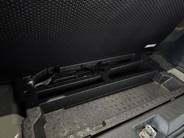 タント カスタムＸ　片側パワースライドドア　外品ストラーダＳＤナビ　ＣＤ　ＤＶＤ　Ｂｌｕｅｔｏｏｔｈ対応　ＥＴＣ　純正１４インチＡＷ（39枚目）