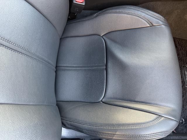 クラウンハイブリッド アスリートＳ　ブラックスタイル　純正ナビゲーション　バックガイドモニター　純正１８インチアルミホイール　純正ドライブレコーダー　　シートヒーター　ＥＴＣ（42枚目）