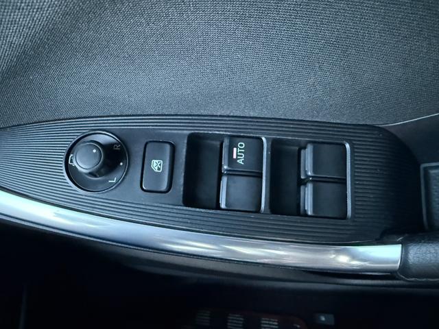 ＣＸ－５ ＸＤ　純正メモリーナビ　ＣＤ　ＤＶＤ　フルセグＴＶ　Ｂｌｕｅｔｏｏｔｈ対応　クルーズコントロール　　ＥＴＣ　純正１７インチＡＷ　ＲＶＭ（32枚目）
