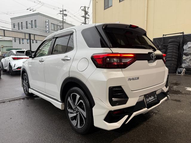 ライズ Ｚ　モデリスタフルエアロ　純正１７インチアルミホイール　ディスプレイオーディオ　ＴＶ有　運転席／助手席シートヒーター　パノラミックビューモニター　ＥＴＣ　オートクルーズコントロール　ドライブレコーダー（11枚目）