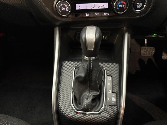 ライズ Ｚ　モデリスタフルエアロ　純正１７インチアルミホイール　ディスプレイオーディオ　ＴＶ有　運転席／助手席シートヒーター　パノラミックビューモニター　ＥＴＣ　オートクルーズコントロール　ドライブレコーダー（19枚目）