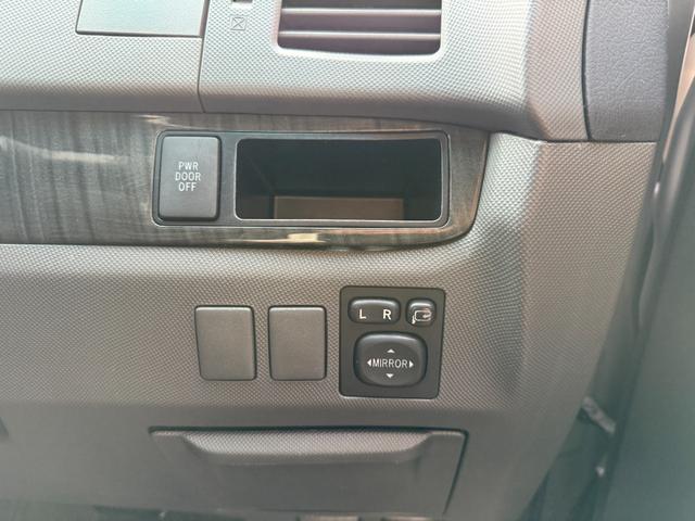 エスティマ アエラス　純正ＨＤＤナビゲーション　バックモニター　純正１７インチアルミホイール　純正後席モニター　ＥＴＣ　両側電動スライドドア（29枚目）