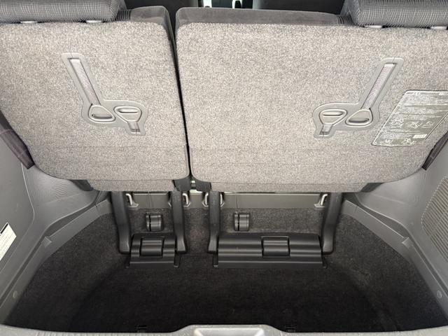 エスティマ アエラス　純正ＨＤＤナビゲーション　バックモニター　純正１７インチアルミホイール　純正後席モニター　ＥＴＣ　両側電動スライドドア（44枚目）