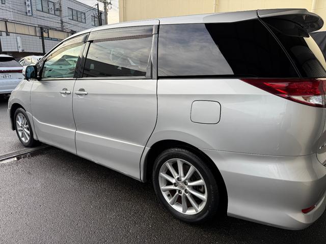 エスティマ アエラス　純正ＨＤＤナビゲーション　バックモニター　純正１７インチアルミホイール　純正後席モニター　ＥＴＣ　両側電動スライドドア（52枚目）