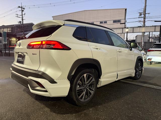 カローラクロス ハイブリッド　Ｚ　モデリスタフルエアロ　全周囲モニター　ディスプレイオーディオプラス　シートヒーター　ワイヤレススマホ充電　ドライブレコーダー　ＥＴＣ２．０　クルーズコントロール　パワーバックドア（9枚目）