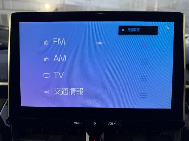 カローラクロス ハイブリッド　Ｚ　モデリスタフルエアロ　全周囲モニター　ディスプレイオーディオプラス　シートヒーター　ワイヤレススマホ充電　ドライブレコーダー　ＥＴＣ２．０　クルーズコントロール　パワーバックドア（21枚目）