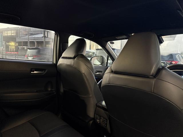 カローラクロス ハイブリッド　Ｚ　モデリスタフルエアロ　全周囲モニター　ディスプレイオーディオプラス　シートヒーター　ワイヤレススマホ充電　ドライブレコーダー　ＥＴＣ２．０　クルーズコントロール　パワーバックドア（43枚目）