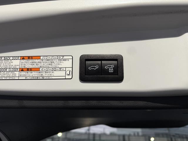 カローラクロス ハイブリッド　Ｚ　モデリスタフルエアロ　全周囲モニター　ディスプレイオーディオプラス　シートヒーター　ワイヤレススマホ充電　ドライブレコーダー　ＥＴＣ２．０　クルーズコントロール　パワーバックドア（47枚目）