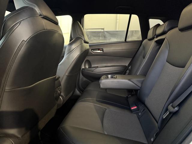 カローラクロス ハイブリッド　Ｚ　モデリスタフルエアロ　全周囲モニター　ディスプレイオーディオプラス　シートヒーター　ワイヤレススマホ充電　ドライブレコーダー　ＥＴＣ２．０　クルーズコントロール　パワーバックドア（48枚目）