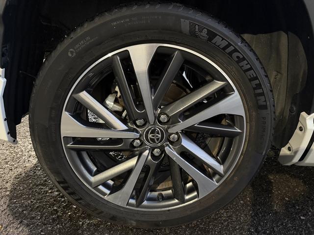 カローラクロス ハイブリッド　Ｚ　モデリスタフルエアロ　全周囲モニター　ディスプレイオーディオプラス　シートヒーター　ワイヤレススマホ充電　ドライブレコーダー　ＥＴＣ２．０　クルーズコントロール　パワーバックドア（59枚目）