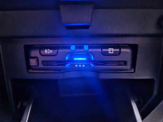 アルファード ２．５Ｓ　Ａパッケージ　アルパインＢＩＧＸナビゲーション　バックモニター　後席モニター　デジタルインナーミラー　レーダークルーズコントロール　両側電動スライドドア　ブラインドスポットモニター　ＥＴＣ　ダウンサスペンション装着（32枚目）