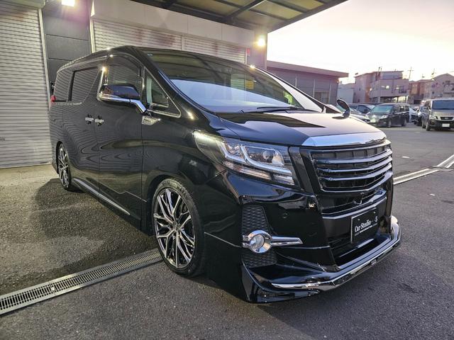 アルファード ２．５Ｓ　Ａパッケージ　モデリスタフルエアロ　純正９インチナビゲーション　バックモニター　クルーズコントロール　両側電動スライドドア　外品フロントグリル　外品２０インチアルミホイール　ＲＳ－Ｒ製車高調装着車　前後ドラレコ（3枚目）