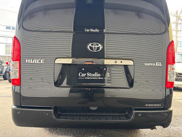 ハイエースバン スーパーＧＬ　ダークプライムＩＩ　純正７インチナビ　ＴＶ　ＣＤ／ＤＶＤ　Ｂｌｕｅｔｏｏｔｈ対応　パノラミックビューモニター　バックガイドモニター　後席モニター　前後ドラレコ　ＬＥＤヘッドライト　両側パワースライドドア　ＥＴＣ（53枚目）