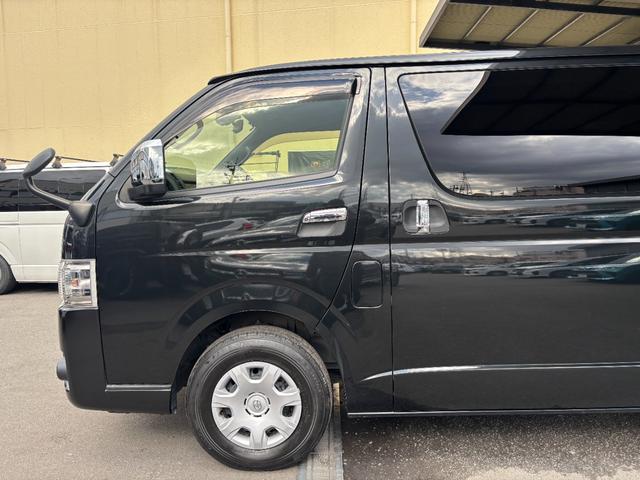 ハイエースバン スーパーＧＬ　ダークプライムＩＩ　純正７インチナビ　ＴＶ　ＣＤ／ＤＶＤ　Ｂｌｕｅｔｏｏｔｈ対応　パノラミックビューモニター　バックガイドモニター　後席モニター　前後ドラレコ　ＬＥＤヘッドライト　両側パワースライドドア　ＥＴＣ（56枚目）