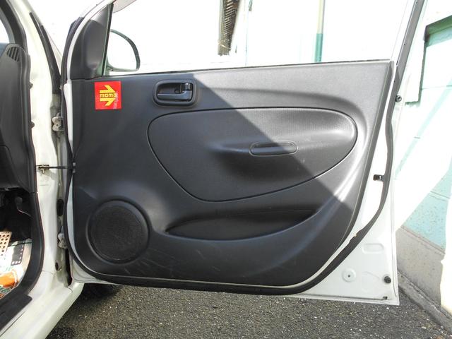 L 車高調 マフラー スパルコ14インチホイール カロッツェリアCDデッキ ユーザー買取車 禁煙車 チェックフロアマット シフトノブ アルミペダルカバー(16枚目)