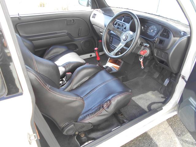 ミラ ＴＡスペシャル　５ＭＴ　車高調　アヒル商会リアアクスル　ＫＬＣエアロ　ムーブターボ用マフラー　ハベストサンルーフ　１４インチアルミ　ＲＥＣＡＲＯシートＸ２　カロッツェリアＤＶＤプレイヤー　ＬＥＤテール　集中ドアロック（5枚目）