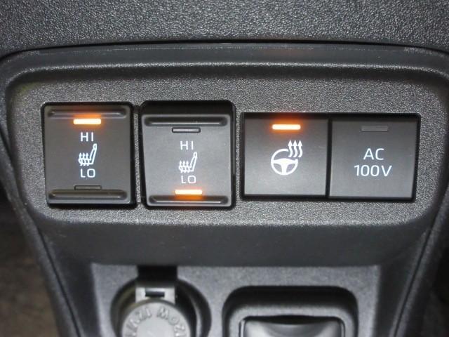 シエンタ ハイブリッドＺ　フルセグ　メモリーナビ　バックカメラ　衝突被害軽減システム　ＥＴＣ　ドラレコ　両側電動スライド　ＬＥＤヘッドランプ　乗車定員７人　３列シート（18枚目）