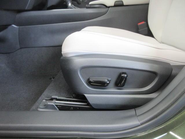 ＵＸ ＵＸ２５０ｈ　バージョンＣ　フルセグ　メモリーナビ　ＤＶＤ再生　バックカメラ　衝突被害軽減システム　ＥＴＣ　ＬＥＤヘッドランプ（20枚目）