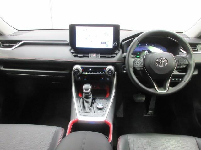 ＲＡＶ４ ハイブリッドアドベンチャー　オフロードパッケージＩＩ　４ＷＤ　フルセグ　メモリーナビ　バックカメラ　衝突被害軽減システム　ＥＴＣ　ドラレコ　ＬＥＤヘッドランプ（7枚目）