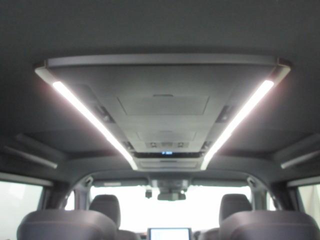 ヴェルファイアハイブリッド Ｚ　プレミア　革シート　サンルーフ　フルセグ　メモリーナビ　後席モニター　バックカメラ　衝突被害軽減システム　ＥＴＣ　ドラレコ　両側電動スライド　ＬＥＤヘッドランプ　乗車定員７人　３列シート（31枚目）