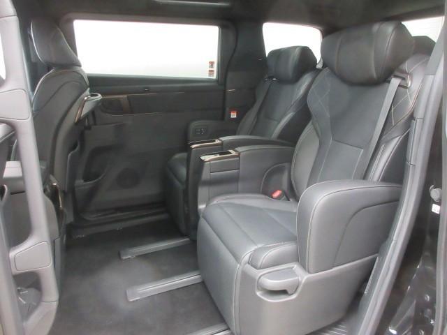 ヴェルファイアハイブリッド Ｚ　プレミア　革シート　サンルーフ　フルセグ　メモリーナビ　後席モニター　バックカメラ　衝突被害軽減システム　ＥＴＣ　ドラレコ　両側電動スライド　ＬＥＤヘッドランプ　乗車定員７人　３列シート（33枚目）