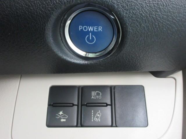 シエンタ ハイブリッドＧ　ワンセグ　メモリーナビ　バックカメラ　衝突被害軽減システム　ＥＴＣ　両側電動スライド　ＬＥＤヘッドランプ　乗車定員７人　３列シート（12枚目）