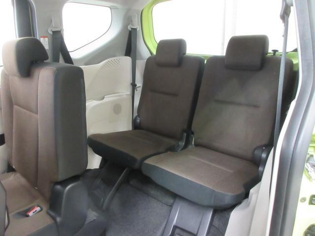 シエンタ ハイブリッドＧ　ワンセグ　メモリーナビ　バックカメラ　衝突被害軽減システム　ＥＴＣ　両側電動スライド　ＬＥＤヘッドランプ　乗車定員７人　３列シート（26枚目）