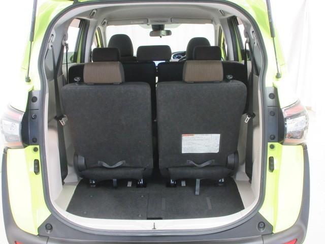 シエンタ ハイブリッドＧ　ワンセグ　メモリーナビ　バックカメラ　衝突被害軽減システム　ＥＴＣ　両側電動スライド　ＬＥＤヘッドランプ　乗車定員７人　３列シート（27枚目）