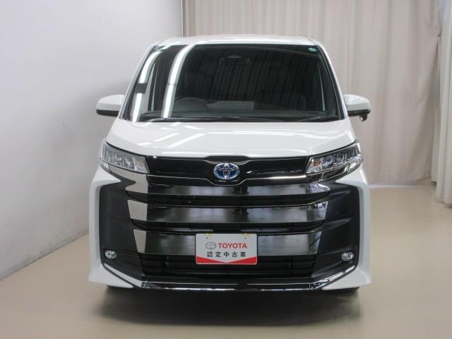 ノア ハイブリッドS-Z フルセグ メモリーナビ DVD再生 バックカメラ 衝突被害軽減システム ETC 両側電動スライド LEDヘッドランプ 乗車定員7人 3列シート(3枚目)