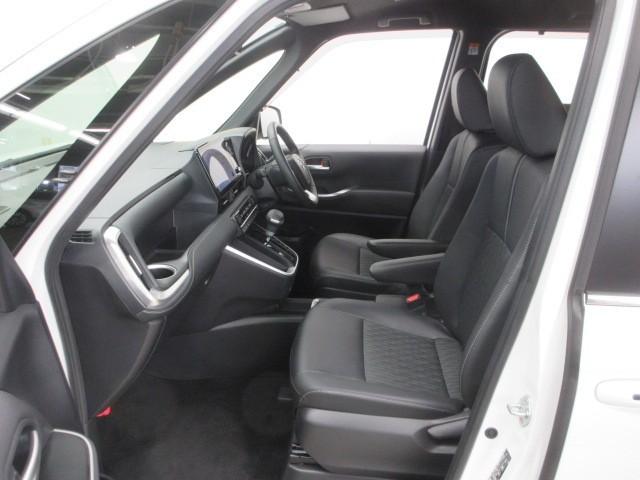 ノア ハイブリッドS-Z フルセグ メモリーナビ DVD再生 バックカメラ 衝突被害軽減システム ETC 両側電動スライド LEDヘッドランプ 乗車定員7人 3列シート(30枚目)