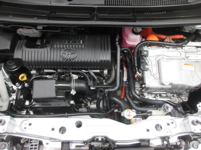 シエンタ ハイブリッド　ファンベースＸ　ワンセグ　メモリーナビ　バックカメラ　衝突被害軽減システム　ＥＴＣ　電動スライドドア（36枚目）