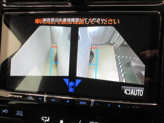 プリウス Ｓツーリングセレクション　フルセグ　メモリーナビ　ＤＶＤ再生　バックカメラ　衝突被害軽減システム　ＥＴＣ　ドラレコ　ＬＥＤヘッドランプ（13枚目）