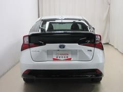 ���������¿��Ρ����Ե�Υ̵���¤Σ�ǯ���ݾڡʥ��󥰥���ݾڡˡ��դ��Ǥ��� 4